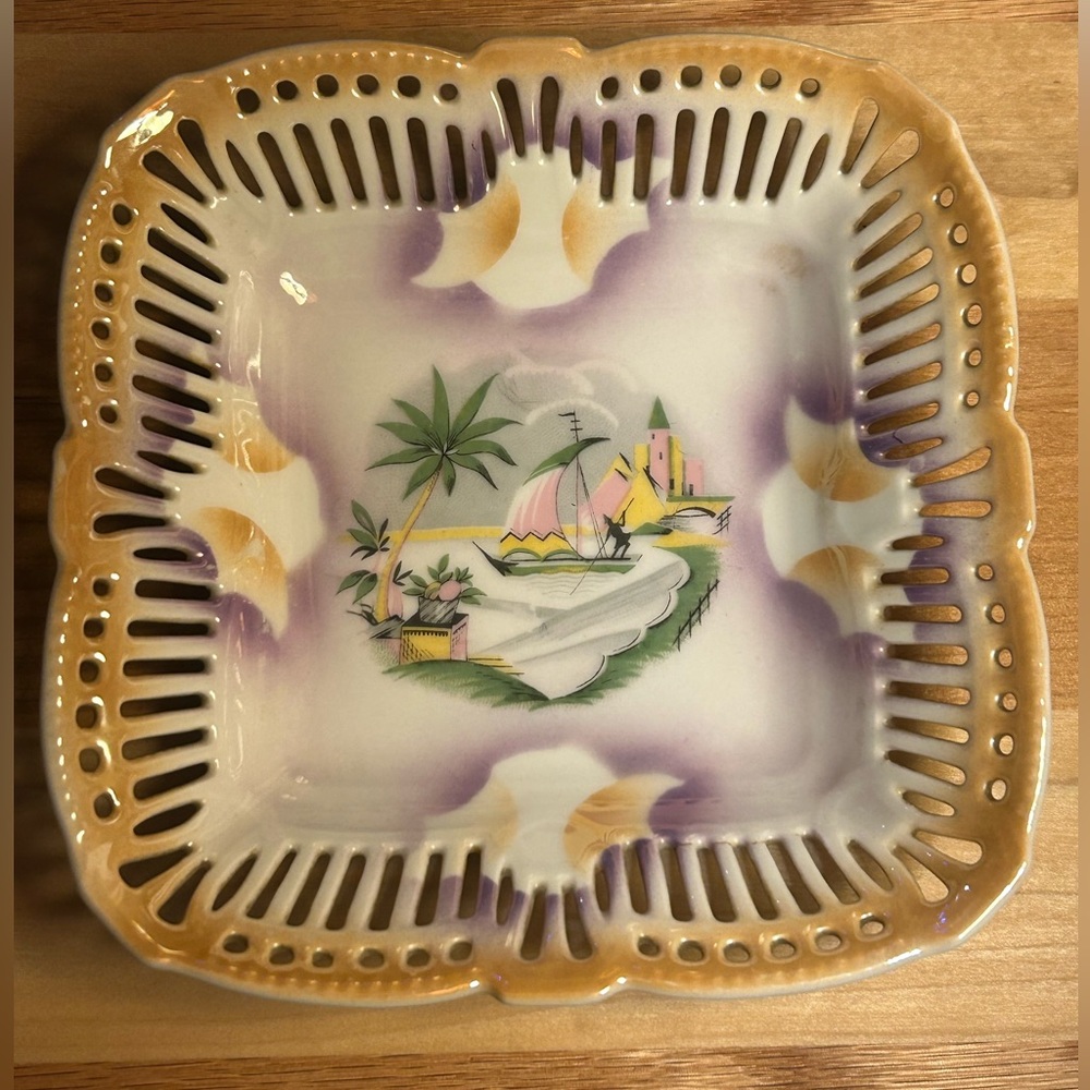✨Antique Reticulated Porcelain Decorative Dish w Tropics 1930s/1940s 🇩🇪
